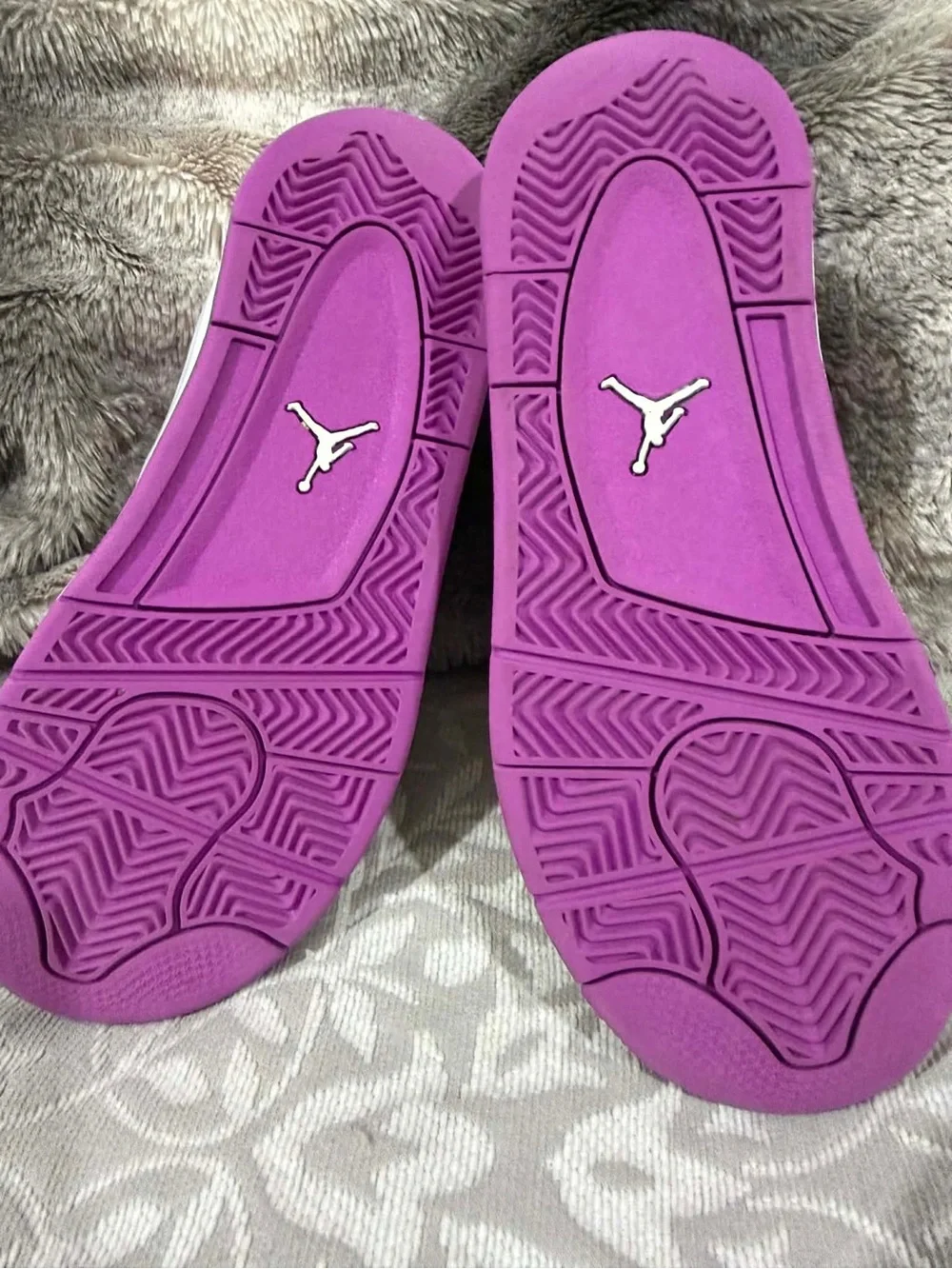 Nike White and Purple Retro Basketball Sneakers